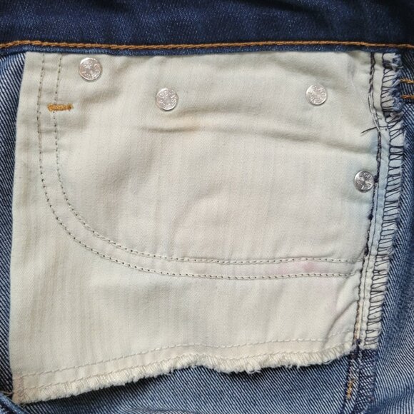 Levi's Jeans Women's Dark Blue Slight Curve Classic Straight Leg 6/28 - Picture 13 of 14